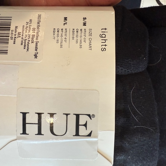 Grouping : 3 pairs of full black tights : and one grey and one black knit thighs - Picture 6 of 8